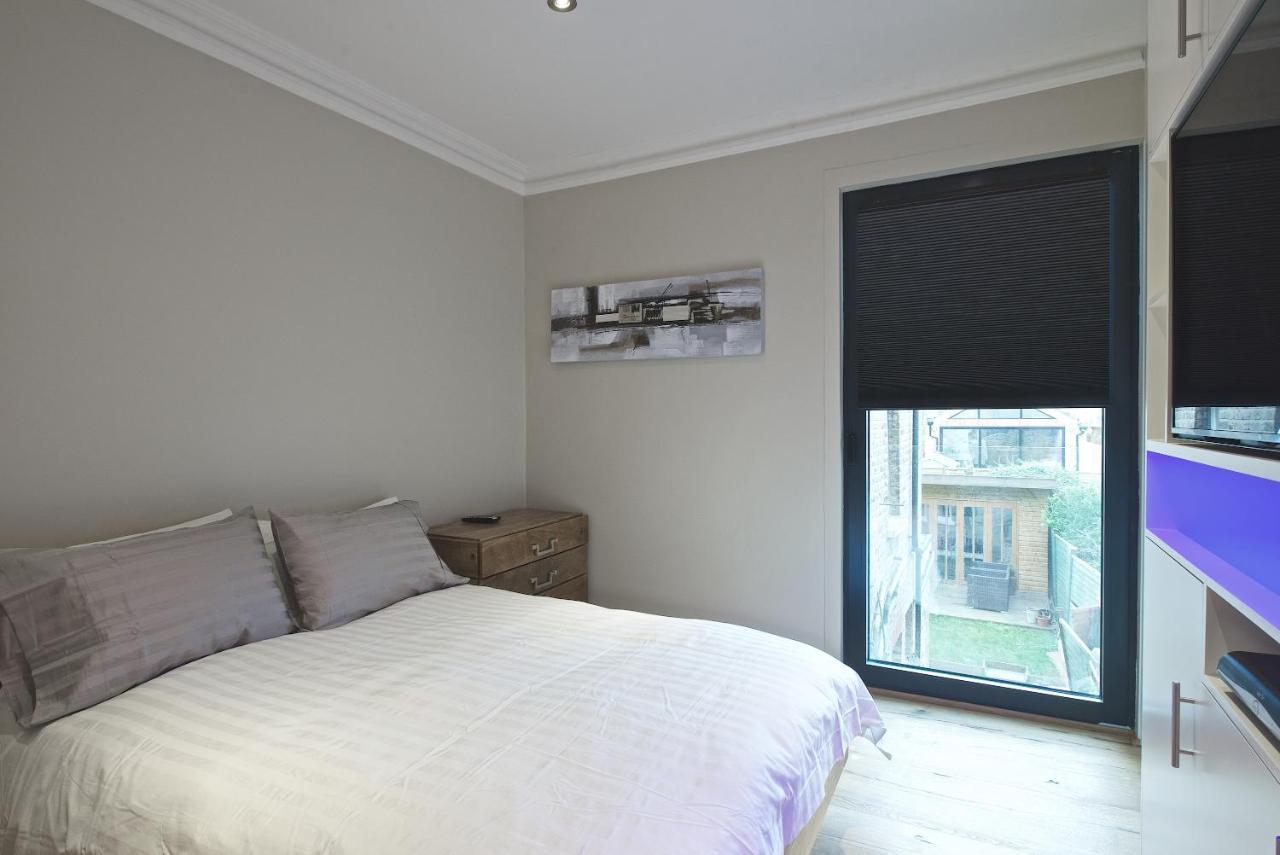 Modern Bedroom In London !! المظهر الخارجي الصورة